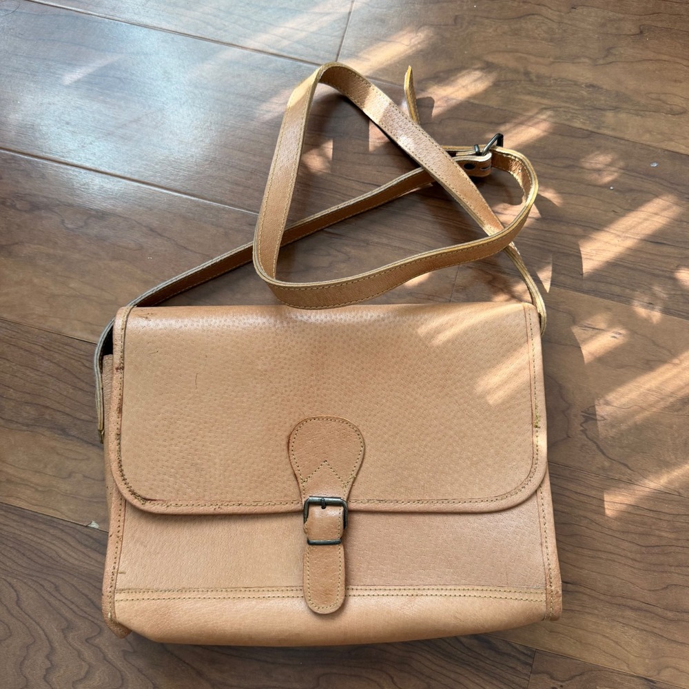 Vintage Hand Made Leather Saddle Messenger Bag Hipster Western Crossbody Purse